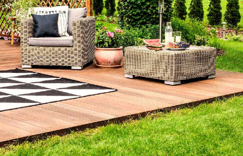 Floating-Deck
